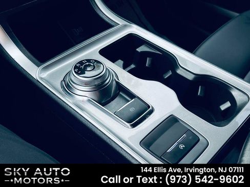 Used 2023 Ford Edge SEL AWD/4WD image 18