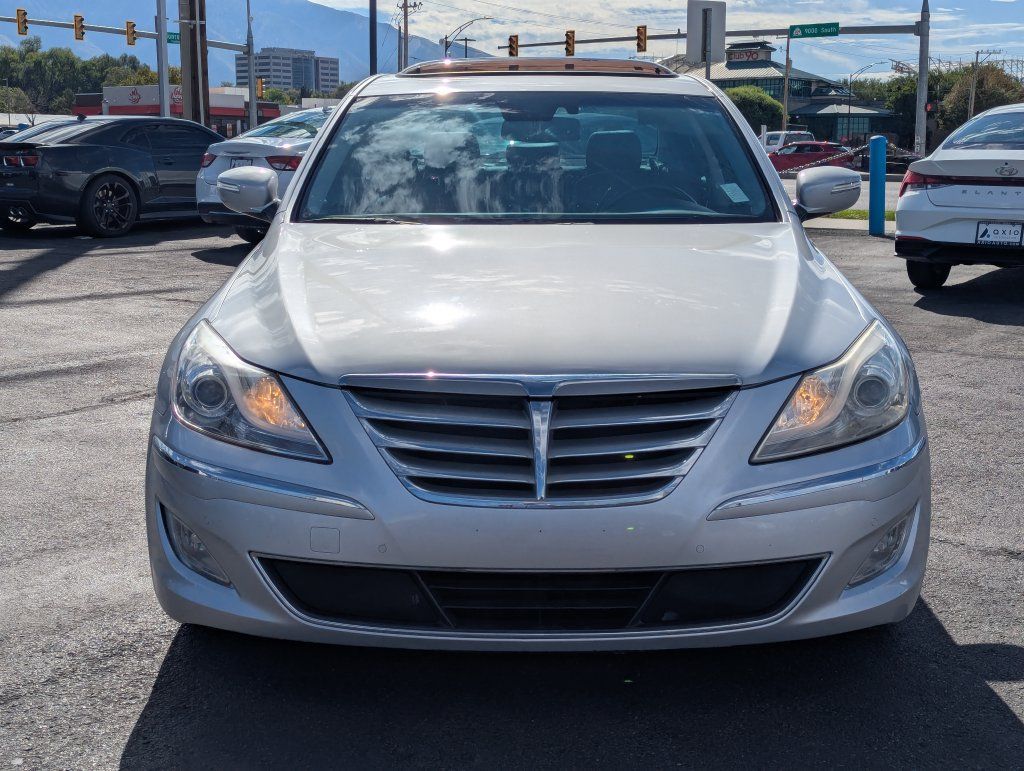 Used 2014 Hyundai Genesis 3.8 w/ Technology Package 03 RWD image 10