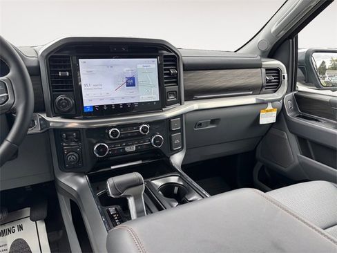 New 2025 Ford F150 Lariat w/ Equipment Group 501A Mid image 11