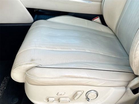 Used 2022 Genesis GV80 2.5T w/ Prestige Package 05 image 21