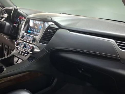 Used 2020 Chevrolet Tahoe LT AWD/4WD image 21