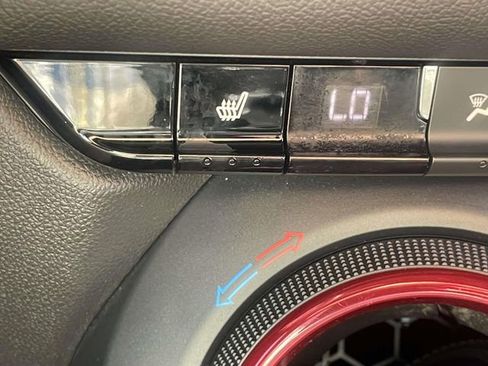 Used 2020 Chevrolet Blazer RS FWD image 20