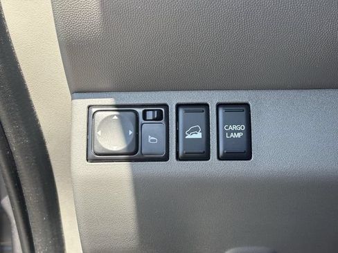 Used 2020 Nissan Frontier SV w/ Midnight Edition Floor Mats AWD/4WD image 32