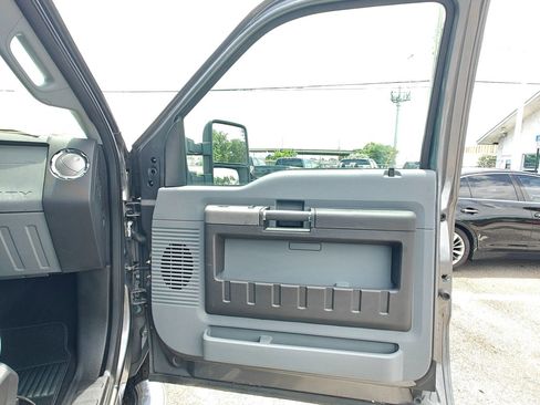 Used 2011 Ford F350 XLT w/ Camper Pkg AWD/4WD image 20