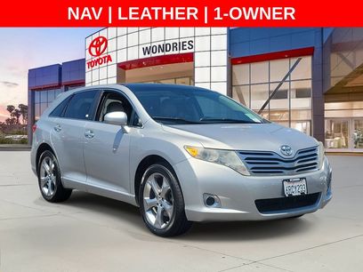Used 2011 Toyota Venza AWD w/ Premium Pkg #2