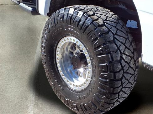 Used 2024 Ford F250 Platinum image 20