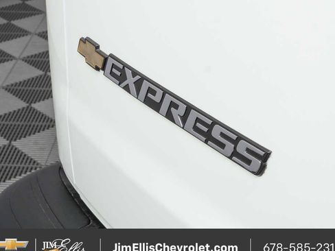 New 2025 Chevrolet Express 2500 w/ Driver Convenience Package RWD image 29