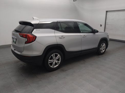 Used 2020 GMC Terrain SLE FWD image 10