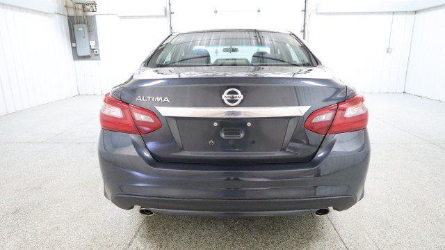 Used 2018 Nissan Altima 2.5 S w/ S Convenience Package FWD image 8