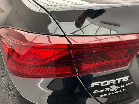 Used 2024 Kia Forte LXS FWD image 25