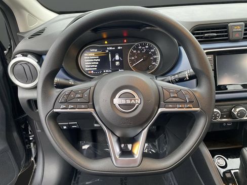 New 2025 Nissan Versa SV image 14