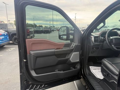 Used 2023 Ford F150 Lariat w/ Equipment Group 502A High AWD/4WD image 20