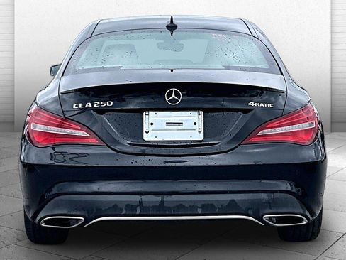 Used 2018 Mercedes-Benz CLA 250 4MATIC image 3