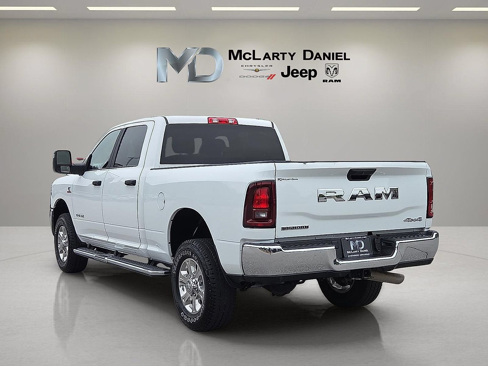 Used 2025 RAM 2500 Big Horn AWD/4WD image 4