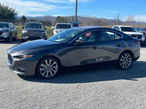 Used 2021 MAZDA MAZDA3 s image 5