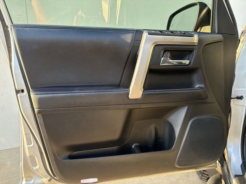 Used 2023 Toyota 4Runner SR5 Premium w/ Moonroof Package image 11