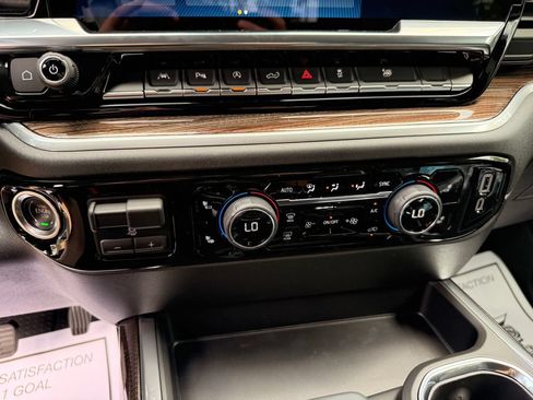 New 2026 Chevrolet Silverado 1500 RST w/ RST All Star Premium Package AWD/4WD image 20