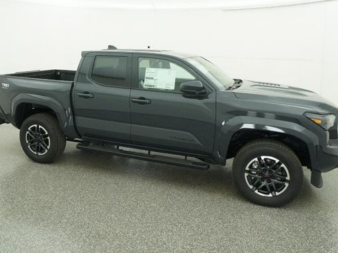 New 2025 Toyota Tacoma TRD Sport image 27