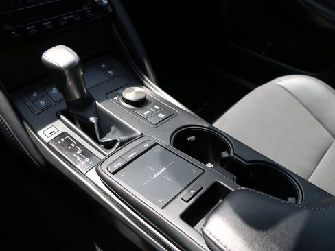 Used 2023 Lexus IS 300 w/ Premium Package RWD image 25