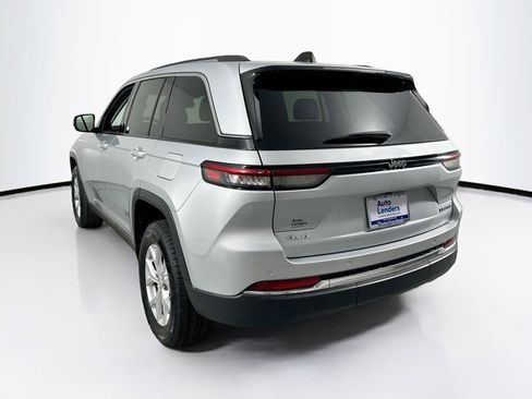 Used 2023 Jeep Grand Cherokee Limited w/ Trailer Tow Prep Group (B) image 7