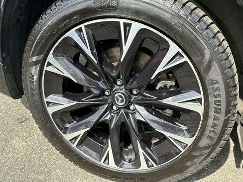 Certified 2024 MAZDA CX-90 3.3 Turbo S w/ Premium Plus AWD/4WD image 12