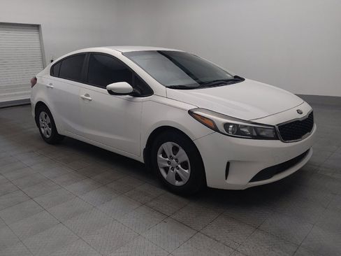 Used 2017 Kia Forte LX FWD image 11