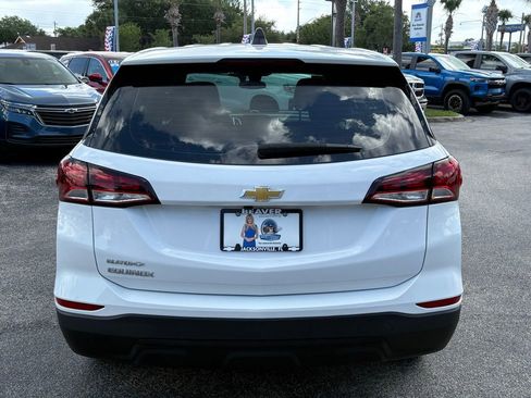 Used 2024 Chevrolet Equinox LS FWD image 6