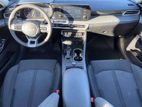 Used 2023 Kia K5 LXS image 11