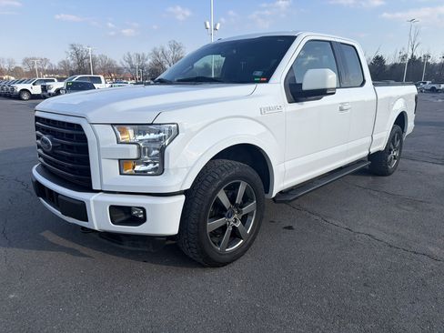 Used 2015 Ford F150 XLT w/ Equipment Group 302A Luxury image 8