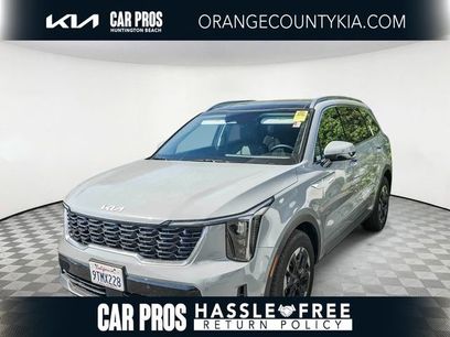 Certified 2025 Kia Sorento S w/ Panoramic Sunroof Package