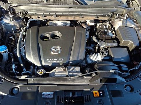 Used 2019 MAZDA CX-5 Touring image 34