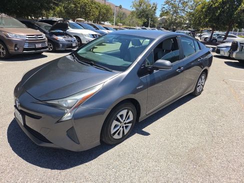Used 2016 Toyota Prius Three FWD image 1