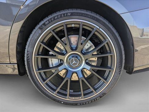 New 2026 Mercedes-Benz E 53 AMG e 4MATIC Sedan image 10