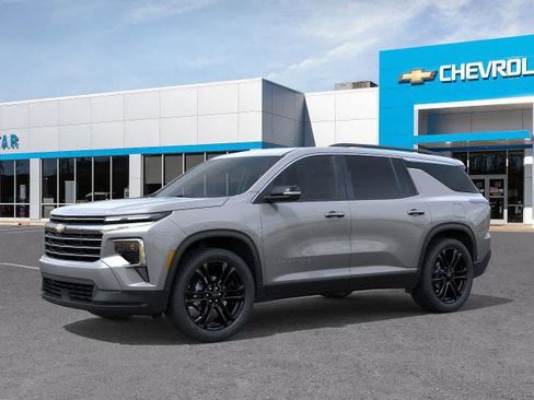 New 2026 Chevrolet Traverse LT w/ LPO, Floor Liner Package image 2