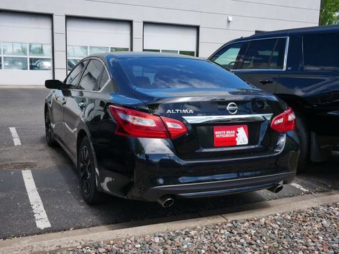 Used 2016 Nissan Altima 2.5 S w/ Power Driver Seat Package FWD image 5