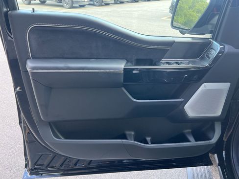 New 2025 Ford F150 Lightning Platinum image 21