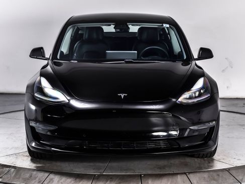 Used 2021 Tesla Model 3 Standard Range Plus RWD image 8