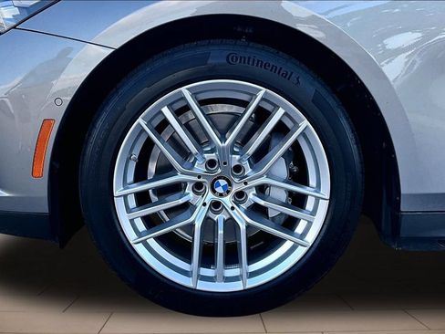 Used 2024 BMW 530i xDrive w/ Premium Package AWD/4WD image 9
