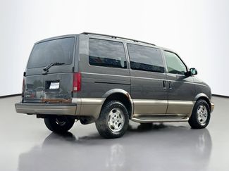 Used 2004 Chevrolet Astro Passenger AWD w/ LS Preferred Equipment Group video 2