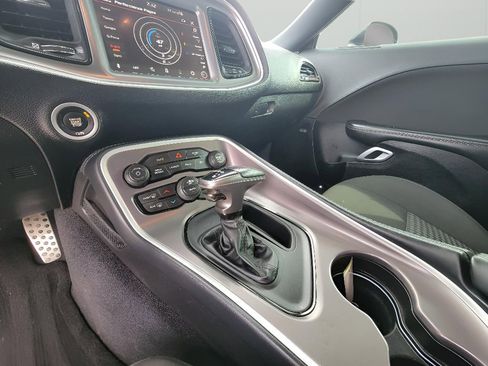 Used 2021 Dodge Challenger R/T Scat Pack w/ Dynamics Package image 24