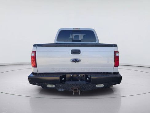 Used 2016 Ford F250 Lariat w/ Lariat Ultimate Package AWD/4WD image 4