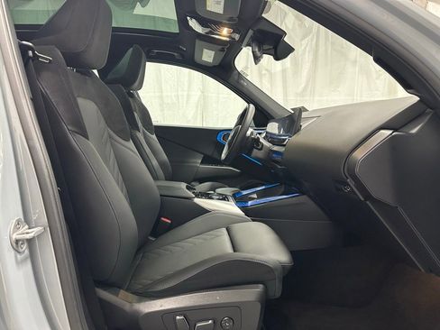 Used 2025 BMW X3 xDrive30i w/ M Sport Package image 56