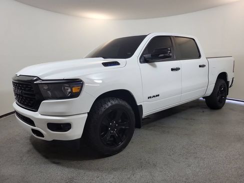 Used 2023 RAM 1500 Big Horn AWD/4WD image 3