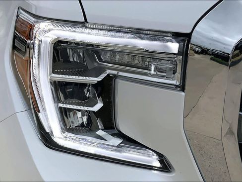 Used 2021 GMC Sierra 1500 Denali w/ Denali Ultimate Package image 27