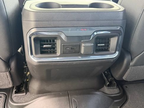 Used 2022 GMC Sierra 1500 AT4 w/ AT4 Premium Package AWD/4WD image 26