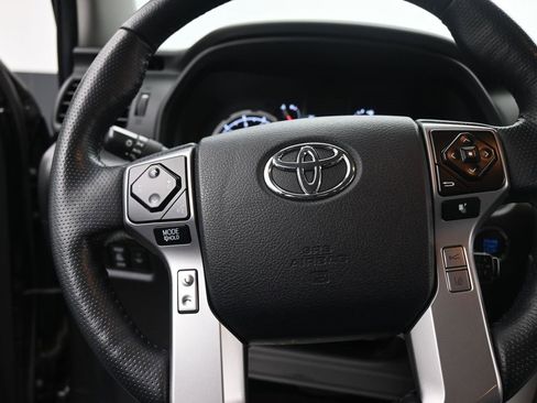 Used 2023 Toyota 4Runner Limited image 21