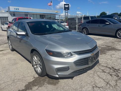 Used 2016 Chevrolet Malibu LT FWD image 5