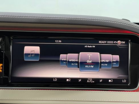 Used 2015 Mercedes-Benz S 550 4MATIC Sedan image 24