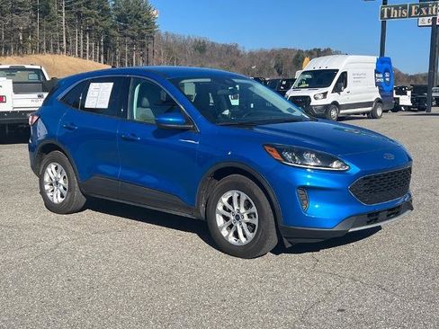 Certified 2021 Ford Escape SE w/ Convenience Package image 1