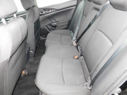 Used 2019 Honda Civic EX image 10